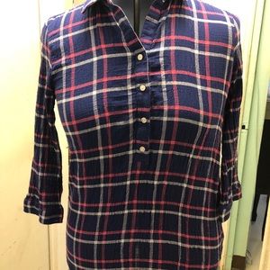 GAP Shirt 👚 with crinkled 3/4 Sleeves Sz M